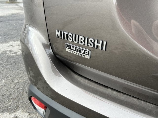 2018 Mitsubishi Outlander ES